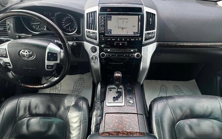 Toyota Land Cruiser 200, 2015 год, 4 550 000 рублей, 7 фотография