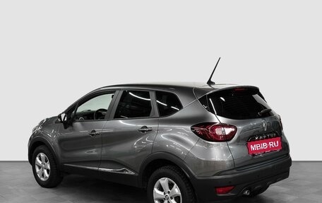 Renault Kaptur I рестайлинг, 2020 год, 1 625 000 рублей, 4 фотография