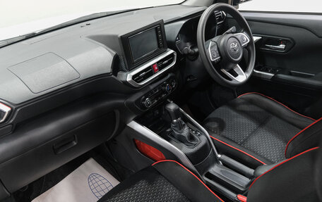 Toyota Raize I, 2021 год, 1 959 000 рублей, 16 фотография