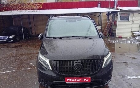 Mercedes-Benz Vito, 2019 год, 3 400 000 рублей, 1 фотография