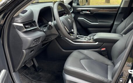 Toyota Highlander, 2026 год, 5 275 000 рублей, 34 фотография