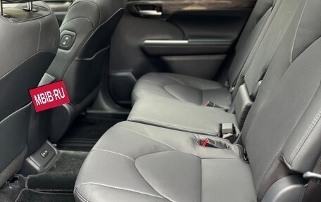 Toyota Highlander, 2026 год, 5 275 000 рублей, 31 фотография