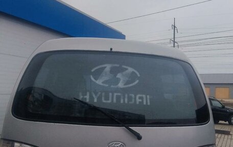 Hyundai Starex I рестайлинг, 2006 год, 650 000 рублей, 4 фотография