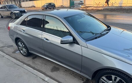 Mercedes-Benz E-Класс, 2014 год, 2 350 000 рублей, 4 фотография