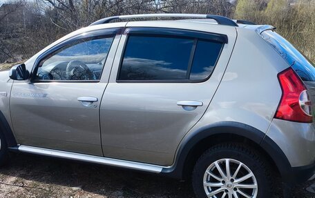 Renault Sandero I, 2013 год, 760 000 рублей, 3 фотография