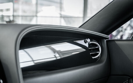 Bentley Continental GT II рестайлинг, 2015 год, 6 990 000 рублей, 35 фотография