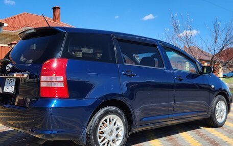Toyota Wish II, 2004 год, 780 000 рублей, 2 фотография