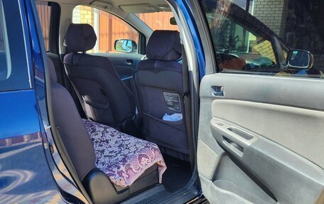 Toyota Wish II, 2004 год, 780 000 рублей, 16 фотография