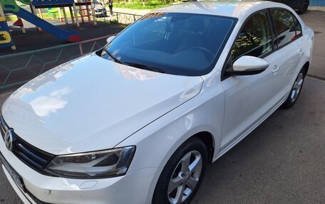 Volkswagen Jetta VI, 2015 год, 1 100 000 рублей, 6 фотография