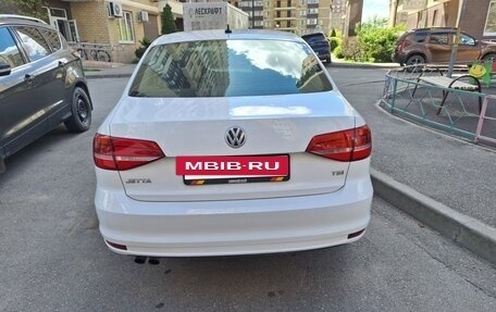 Volkswagen Jetta VI, 2015 год, 1 100 000 рублей, 4 фотография