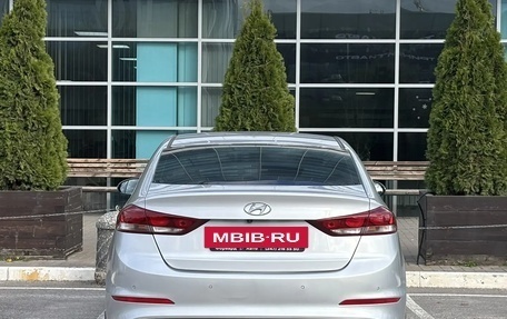 Hyundai Elantra VI рестайлинг, 2016 год, 1 350 000 рублей, 5 фотография