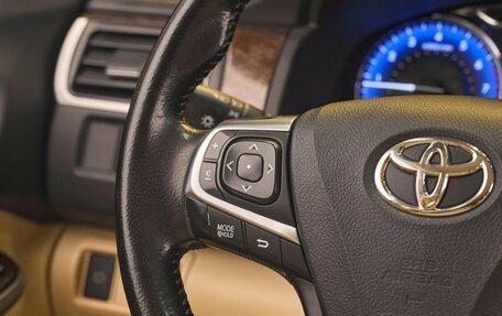 Toyota Camry, 2017 год, 1 989 000 рублей, 11 фотография