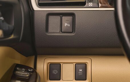 Toyota Camry, 2017 год, 1 989 000 рублей, 15 фотография