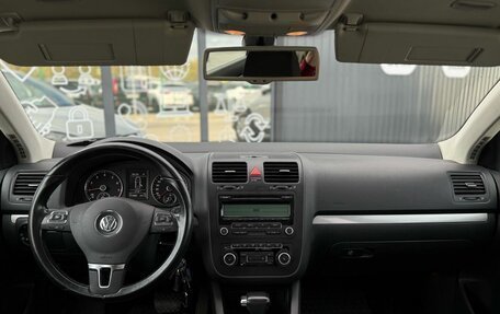 Volkswagen Jetta VI, 2010 год, 799 000 рублей, 14 фотография