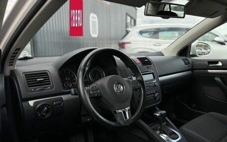 Volkswagen Jetta VI, 2010 год, 799 000 рублей, 11 фотография