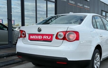 Volkswagen Jetta VI, 2010 год, 799 000 рублей, 8 фотография