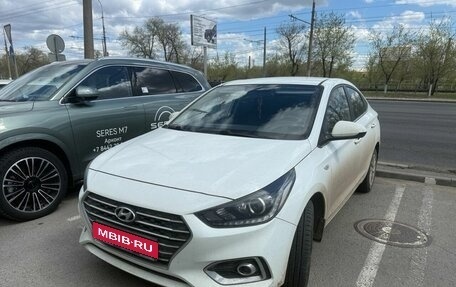 Hyundai Solaris II рестайлинг, 2019 год, 1 550 000 рублей, 1 фотография