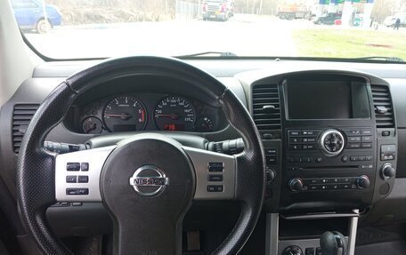 Nissan Navara (Frontier), 2013 год, 1 440 000 рублей, 8 фотография
