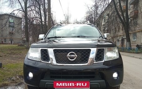 Nissan Navara (Frontier), 2013 год, 1 440 000 рублей, 10 фотография