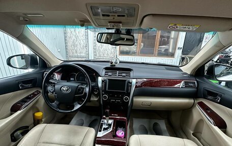 Toyota Camry, 2014 год, 2 100 000 рублей, 3 фотография