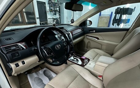Toyota Camry, 2014 год, 2 100 000 рублей, 8 фотография