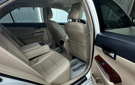 Toyota Camry, 2014 год, 2 100 000 рублей, 10 фотография