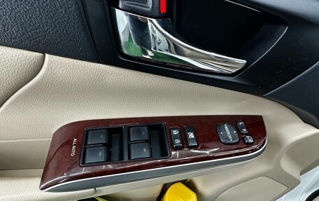 Toyota Camry, 2014 год, 2 100 000 рублей, 16 фотография