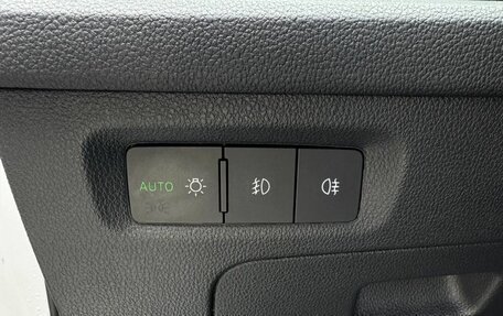 Skoda Octavia IV, 2021 год, 2 415 000 рублей, 26 фотография