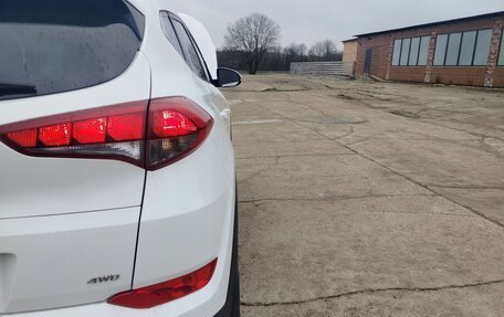 Hyundai Tucson III, 2017 год, 1 820 000 рублей, 9 фотография