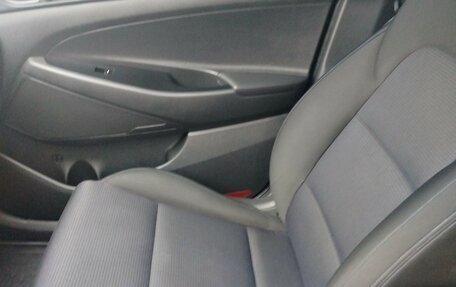 Hyundai Tucson III, 2017 год, 1 820 000 рублей, 21 фотография