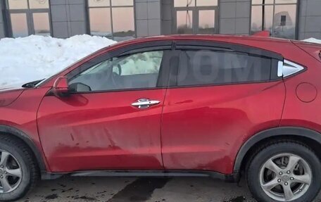 Honda Vezel, 2018 год, 1 850 000 рублей, 2 фотография