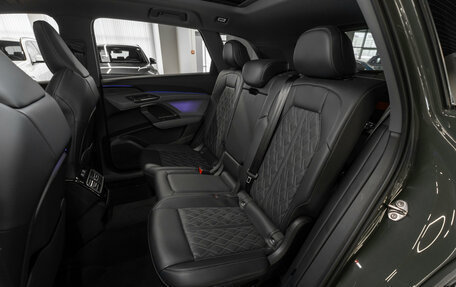 Audi Q5, 2025 год, 6 300 000 рублей, 13 фотография