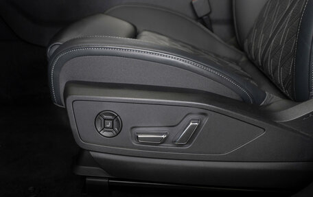 Audi Q5, 2025 год, 6 300 000 рублей, 17 фотография