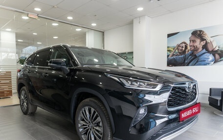 Toyota Highlander, 2026 год, 5 550 000 рублей, 5 фотография