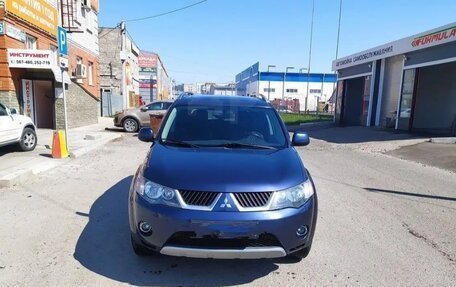 Mitsubishi Outlander III рестайлинг 3, 2008 год, 1 100 000 рублей, 1 фотография