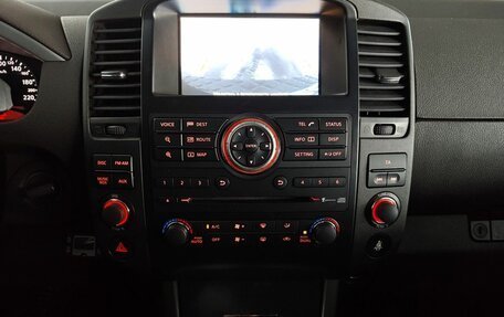 Nissan Pathfinder, 2011 год, 1 190 000 рублей, 14 фотография