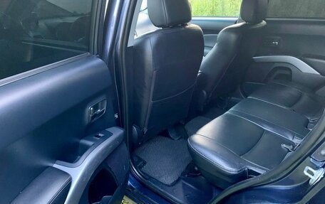 Mitsubishi Outlander III рестайлинг 3, 2008 год, 1 100 000 рублей, 5 фотография