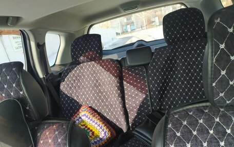 Mitsubishi Outlander III рестайлинг 3, 2008 год, 1 100 000 рублей, 15 фотография