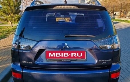Mitsubishi Outlander III рестайлинг 3, 2008 год, 1 100 000 рублей, 7 фотография