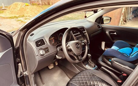 Volkswagen Polo VI (EU Market), 2015 год, 980 000 рублей, 11 фотография