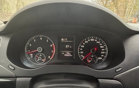 Volkswagen Jetta VI, 2013 год, 770 000 рублей, 17 фотография