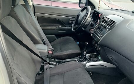 Mitsubishi ASX I рестайлинг, 2012 год, 1 100 000 рублей, 12 фотография