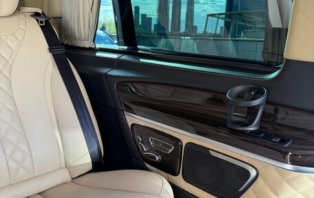 Mercedes-Benz V-Класс, 2017 год, 4 200 000 рублей, 6 фотография