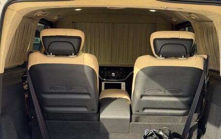 Mercedes-Benz V-Класс, 2017 год, 4 200 000 рублей, 12 фотография