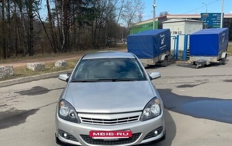 Opel Astra H, 2008 год, 640 000 рублей, 2 фотография