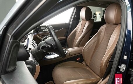 Mercedes-Benz E-Класс, 2016 год, 2 699 000 рублей, 14 фотография