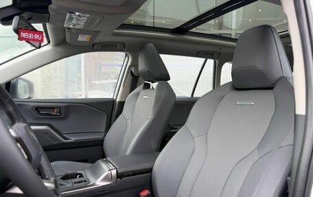 Toyota RAV4, 2026 год, 4 900 000 рублей, 16 фотография