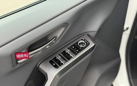 Toyota RAV4, 2026 год, 4 900 000 рублей, 14 фотография