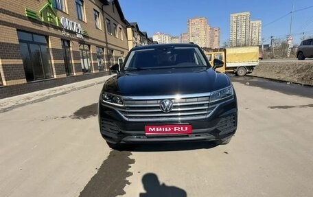Volkswagen Touareg III, 2021 год, 5 100 000 рублей, 1 фотография