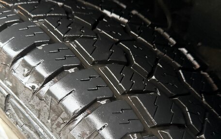 Toyota Land Cruiser Prado 150 рестайлинг 2, 2011 год, 2 290 000 рублей, 6 фотография